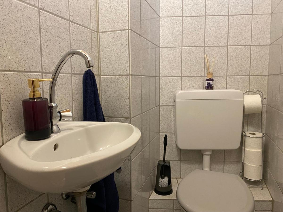 Cil Apt - Gemuetliche Wohnung Am Philosophenweg Mit Smart Tv In Zentraler & Ruhiger Lage Касел Екстериор снимка